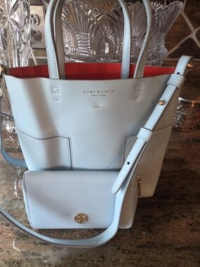 Tory Burch Sky Blue Leather Bucket Bag with Wallet